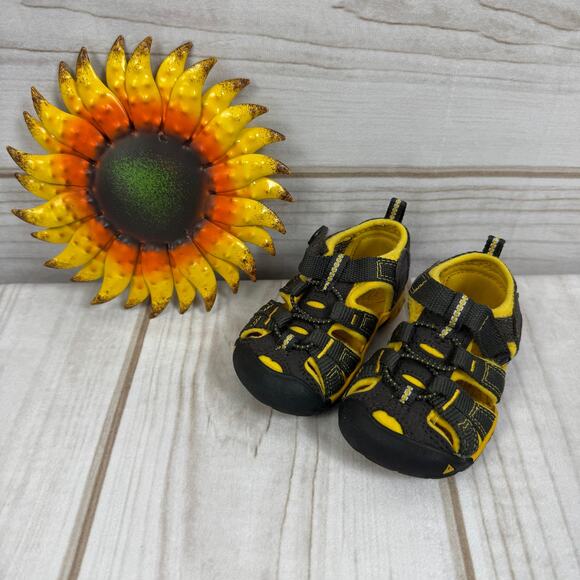 keen newport h2 toddler sandals 4C - Picture 1 of 6